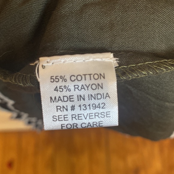 NWT Chic Connection Olive Green with a Creamy White Color Embroidery - Picture 7 of 7